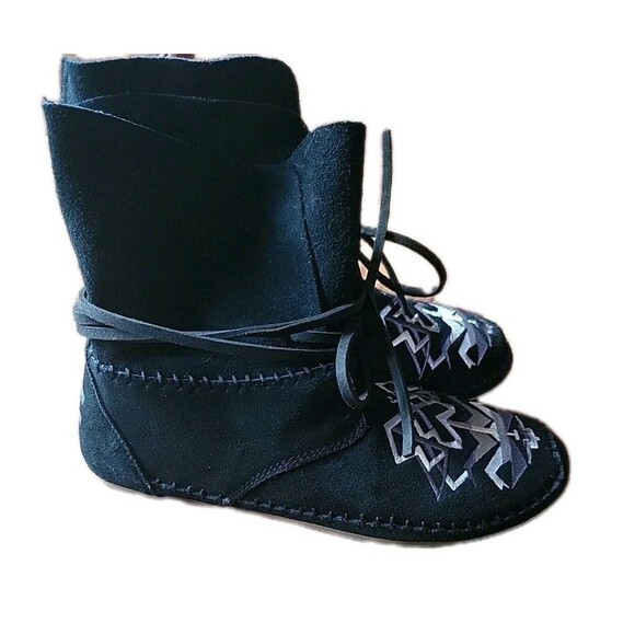 Toms Zahara Tribal Suede Moccasin Bootie Embroidery Southwest Western  Size 10 - Picture 1 of 14